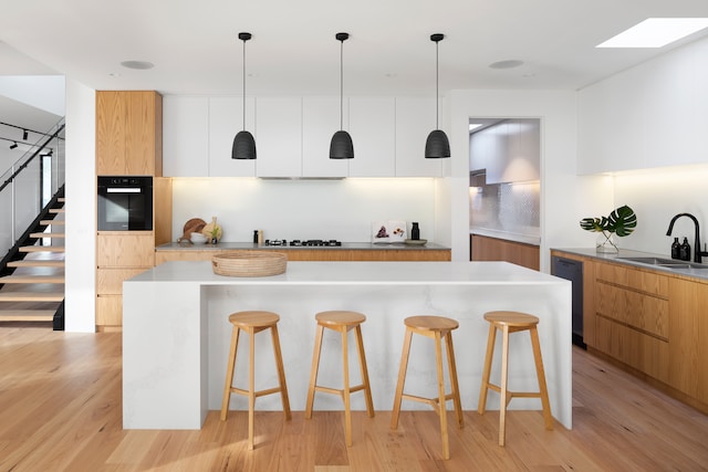 r architecture TRCJ 87Yoh0 unsplash 2